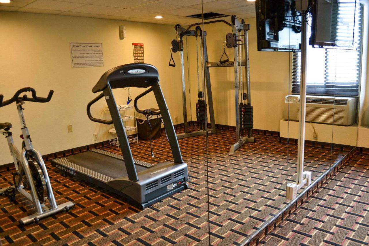Baymont By Wyndham Scranton Dunmore Extérieur photo
