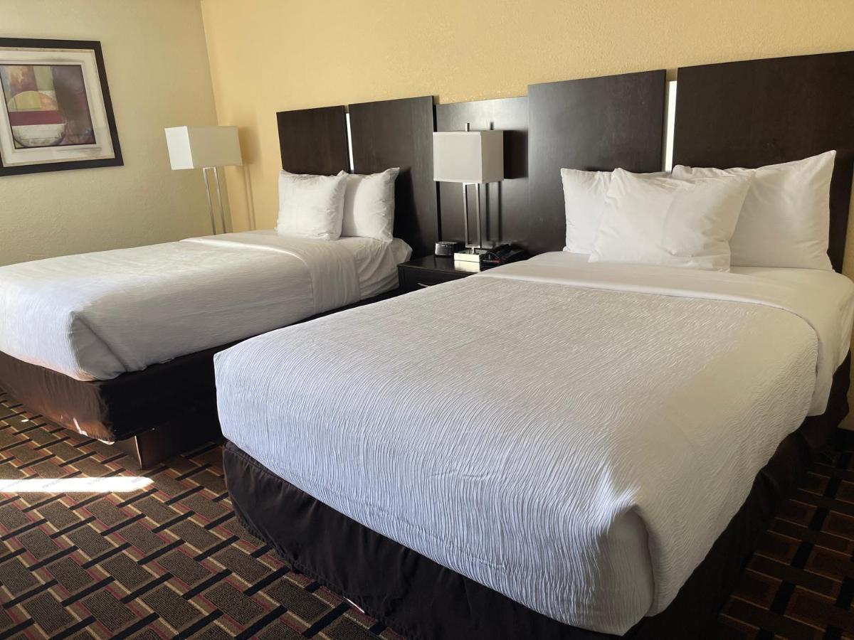 Baymont By Wyndham Scranton Dunmore Extérieur photo